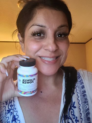 Customer photo review of Flower Power® Boric Acid Suppositories for Odor and Balance (30ct/ea)