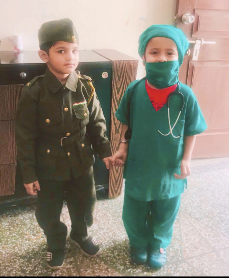 Customer photo review of Subhash chandra Bose dress