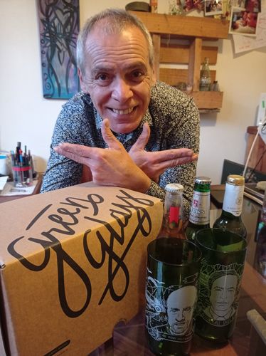 Customer photo review of Breaking Glass Juego de 6 Vasos