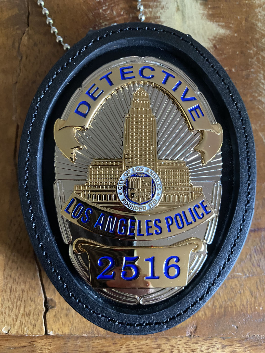Customer photo review of LAPD Los Angeles Police Detective Badge Solid Copper Replica Movie Props With Number 2516