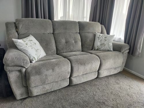 Customer photo review of Stratford Recliner 1/2/3 Seat