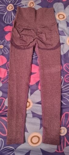 Customer photo review of Aphrodite Seamless Leggings