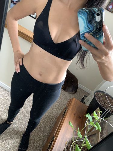 Customer photo review of Second Skin Lift Seamless Plunge Bra w/removable padding