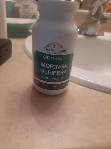 Customer photo review of PURE ORGANIC SUPERFOOD - MORINGA Capsules