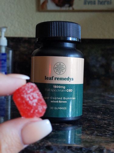 Customer photo review of 1500mg CBD Gummies mixed flavors