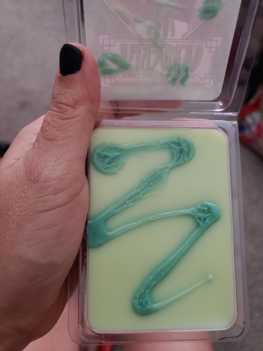 Customer photo review of Wonderful Wax Melts