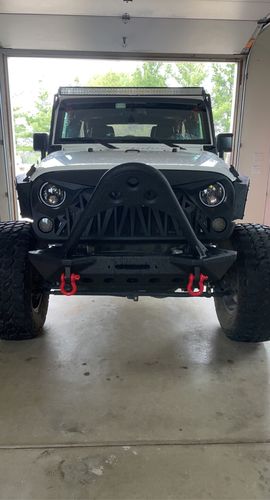 Customer photo review of Shark Grille - Black & White for 07-18 Wrangler JK/ JKU