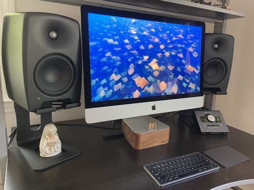 Customer photo review of SOUNDRISE PRO Studio Monitor Stands 9" | Made in USA | Pair