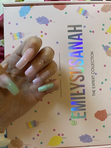 Customer photo review of Makartt X Emily Susanah Limited Edition  Poly Gel Nail Extension Kit