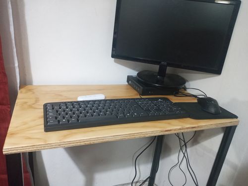 Customer photo review of Escritorio moderno MIMA 70 x 40 Negro