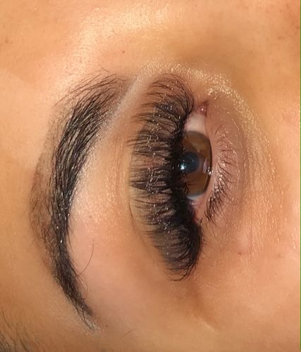 Customer photo review of 0.03 Easy Smart Fan Russian Volume Cashmere Lashes (16 lines)