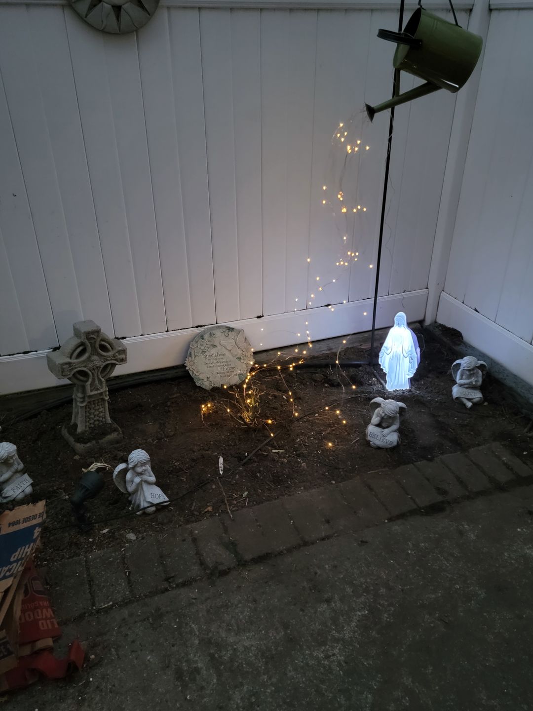 Customer photo review of Eternal Light Blessed Mary