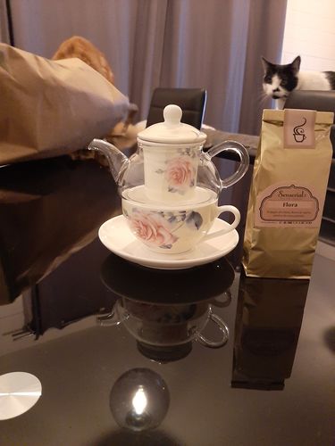 Customer photo review of Set tetera de vidrio con taza y platito ERV