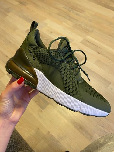Customer photo review of Men Casual Shoe Mesh Reflective Couple Sneakers