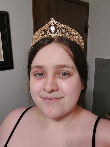 Customer photo review of Apate Goddess Tiara