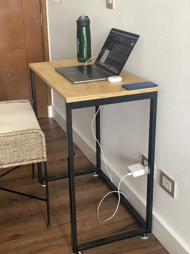 Customer photo review of Escritorio moderno MIMA 70 x 40 Negro