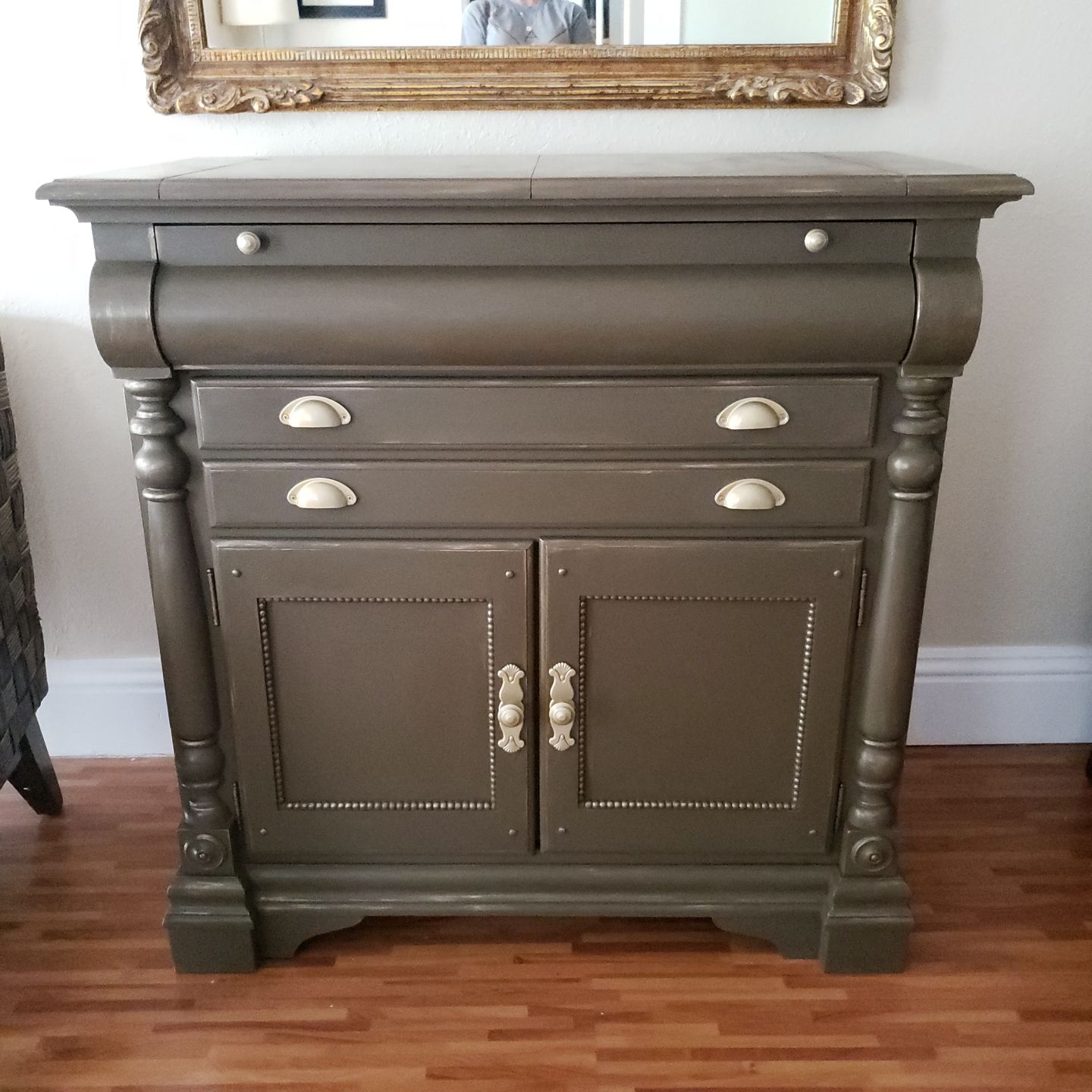 Customer photo review of Brown Derby - One Step Paint