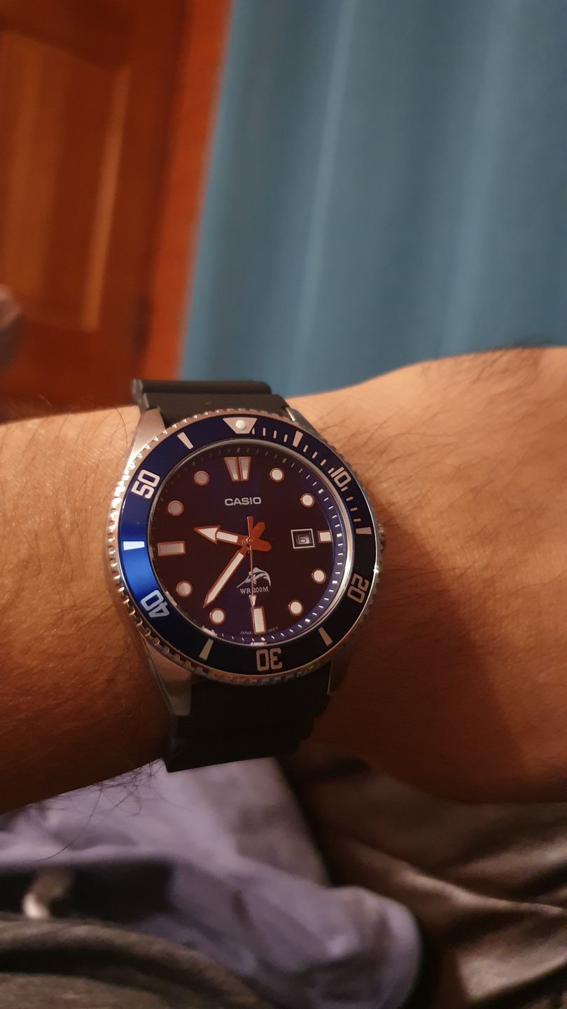Customer photo review of Reloj Casio Submariner Marlin Duro MDV-106B-2AVCF Azul Buceo [EXCLUSIVO]