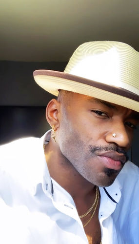 Customer photo review of Mister Key Earring