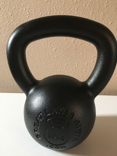 Customer photo review of 10kg / 22lbs E-coated Cast Iron Kettlebell