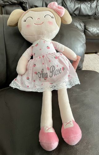 Customer photo review of Personalized Leyadoll (Strawberry) with Gift Bag - 2 Skin Tones
