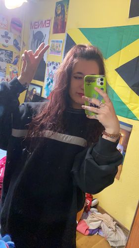 Customer photo review of Adidas Vintage Sweatshirt