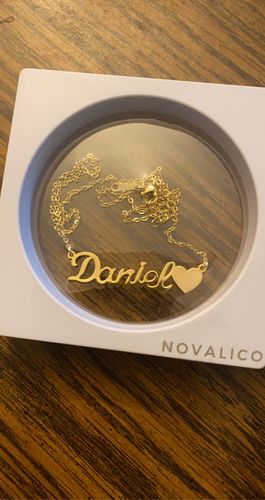 Customer photo review of Carrie Heart Name Necklace