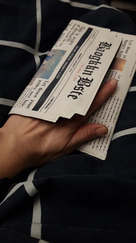 Customer photo review of Trendy Newspaper Style Chain Purse Fashion Shoulder Bag