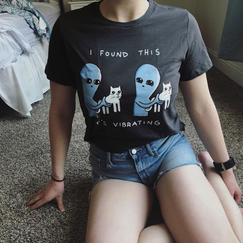 Customer photo review of Vibrating Cat T-Shirt
