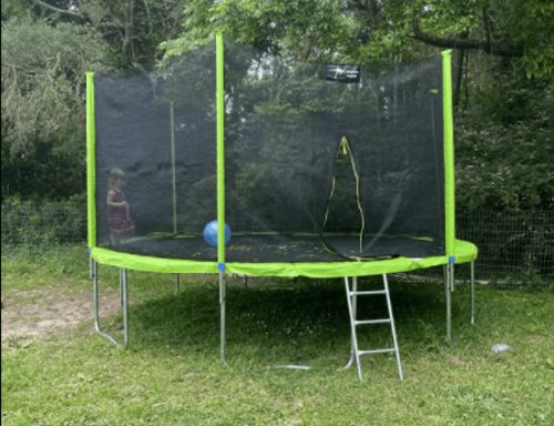 Customer photo review of Kangaroo Hoppers 14FT Round Kids Trampoline with Safety Enclosure Net, Basketball Hoop and Ladder, Outdoor Fun Summer Trampoline