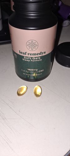 Customer photo review of 1500mg CBD Soft Gels sleep formula