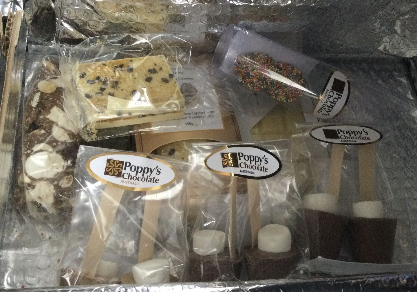 Customer photo review of Sprinkles Milk Chocolate Regular size 27/cylinder