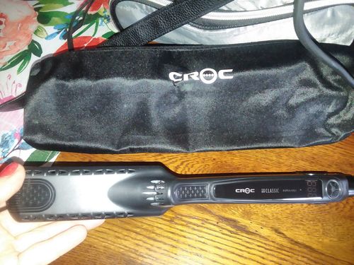 Customer photo review of The New Classic Infrared Flat Iron