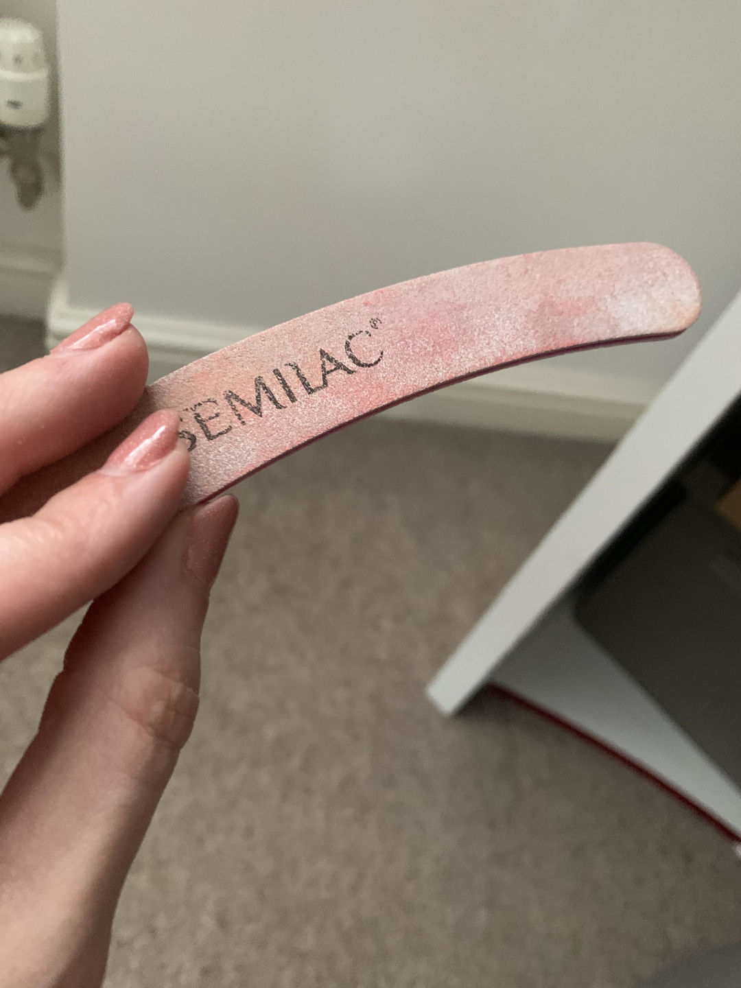 Customer photo review of Semilac "Banana" 100/180 Nail File