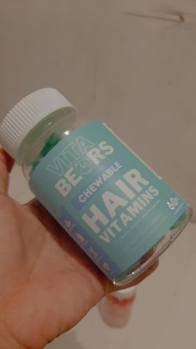 Customer photo review of Hair Vitamin Gummies