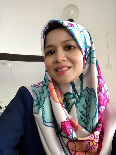 Customer photo review of Colours of Morocco: Blooming Square in Purple Juneberry