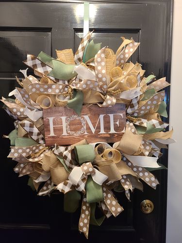Customer photo review of Home DecoMesh Wreath Kit