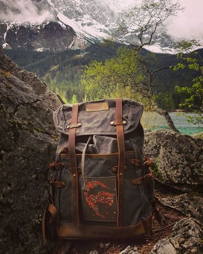 Customer photo review of Rucksack Mit Patch / Olivgrau (🌲)