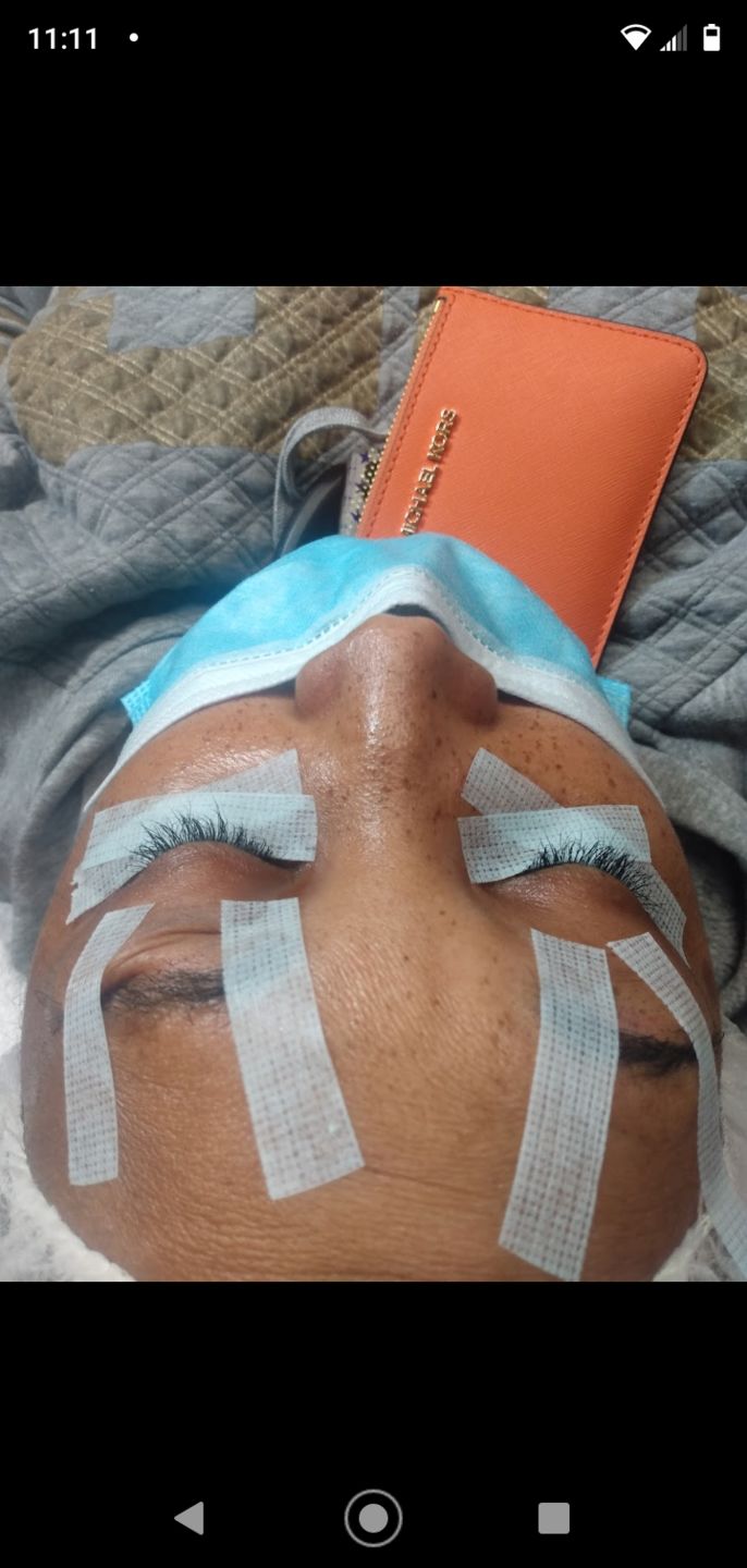 Customer photo review of 1 Roll Eyelash Tape Blue