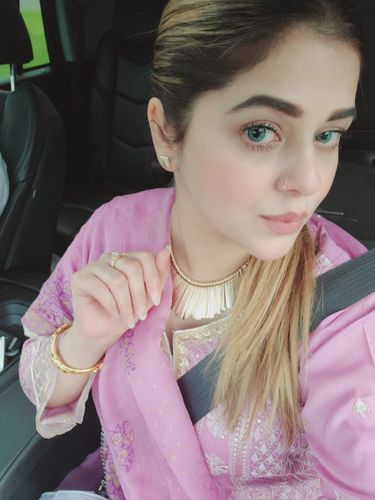 Customer photo review of [buy 2 get 2 free] Russian Blue Prescription Contact Lenses