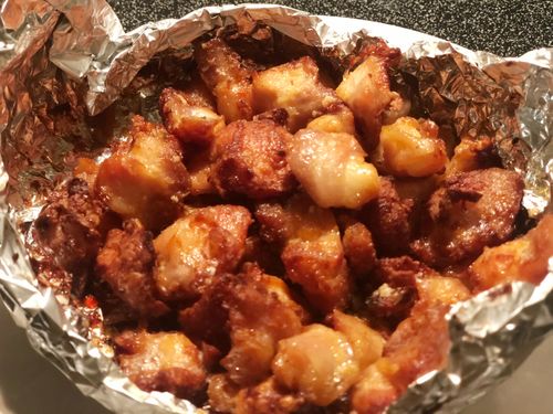 Customer photo review of Marinated Chicken Soft Knee 下酒菜 腌制鸡脆骨-蒜香/香辣/新奥尔良口味 (1包/Pack)