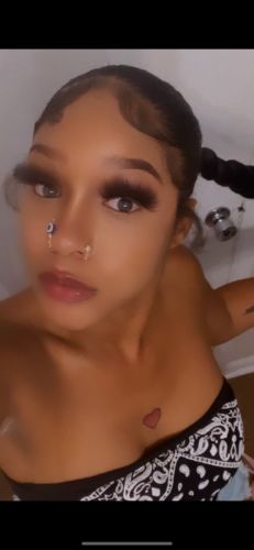 Customer photo review of Valentina