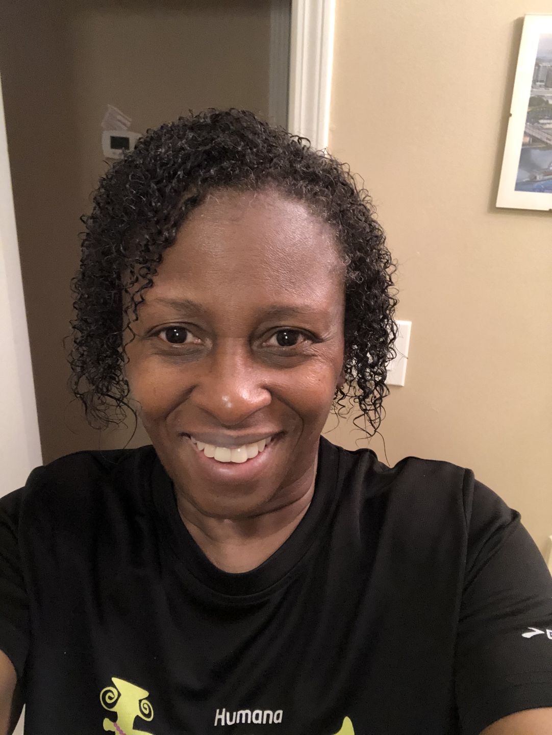 Customer photo review of Hair Growth Serum for Curly Hair with Organic Castor Oil for Strengthening and Vanilla Berry Fragrance