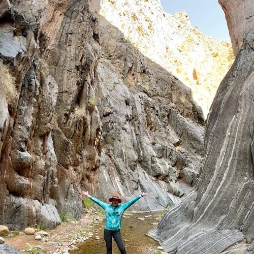 Customer photo review of Women's Kachemak Hooded Performance Layer