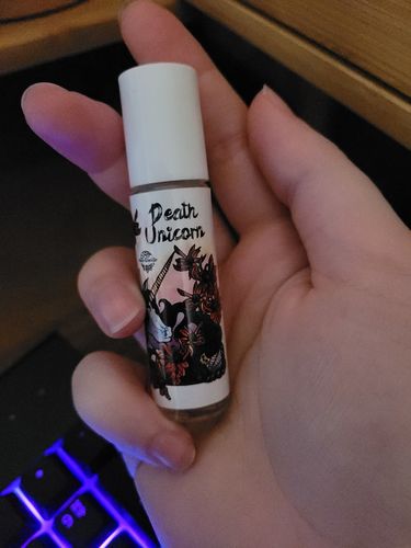 Customer photo review of Oil rollerball of Death Unicorn.