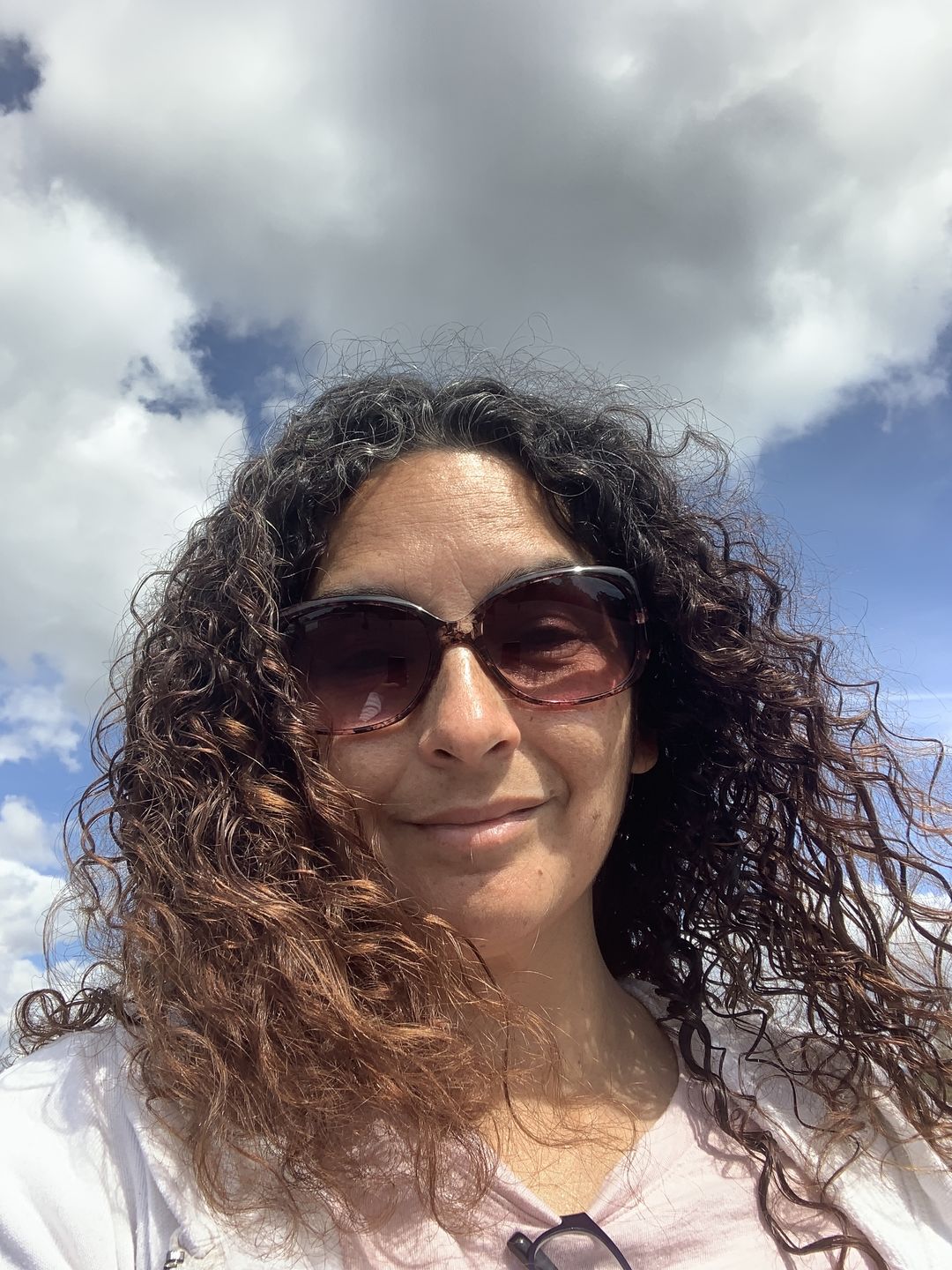 Customer photo review of Defining Flaxseed Gel for Curly Hair with Organic Jojoba Oil for Moisture and Lavender Fragrance