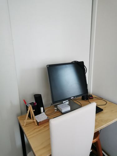 Customer photo review of Escritorio de computador MIMA 90 x 50 Negro