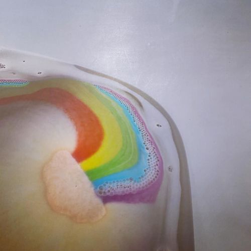 Customer photo review of Rainbow Dream - Bath Bombs