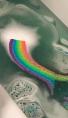 Customer photo review of Rainbow Dream - Bath Bombs