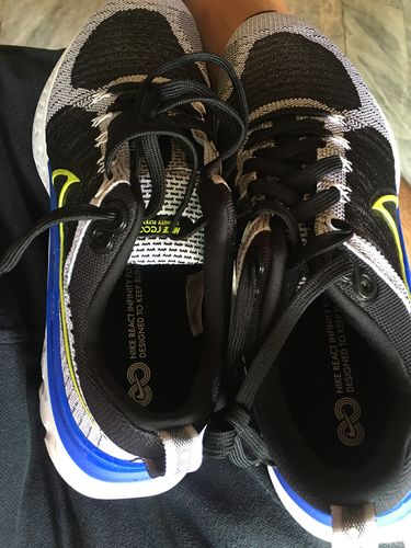 Customer photo review of Nike Men's React Infinity Run Flyknit 2